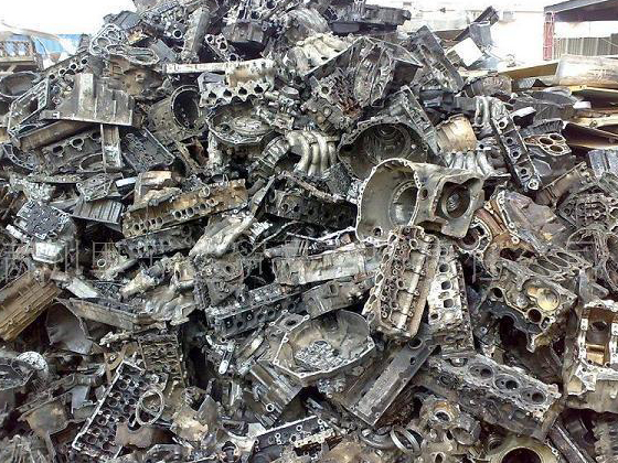 �U�X����3